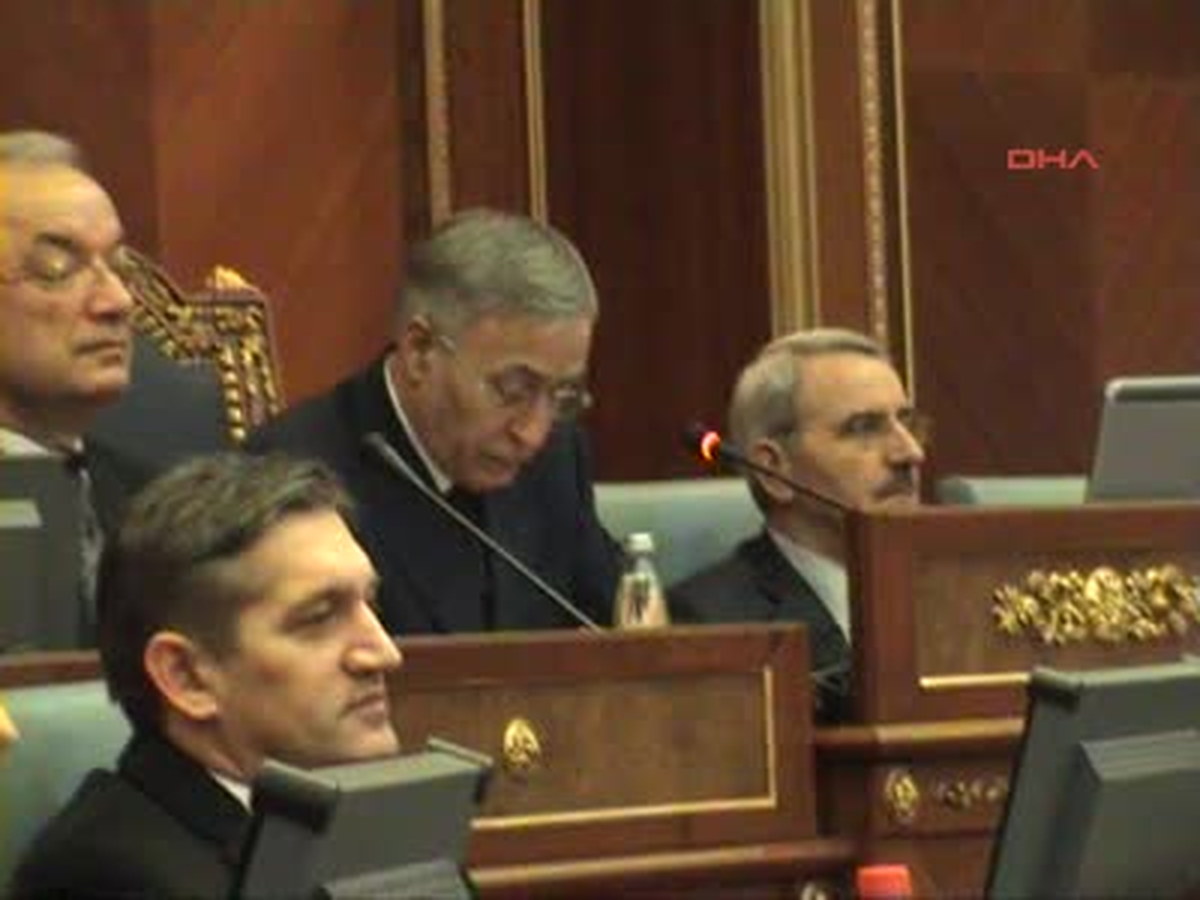 Kosova'daki ABD Askerine Dokunulmazlık Sağlayan Anlaşma Kosova Meclisinde Onayladı