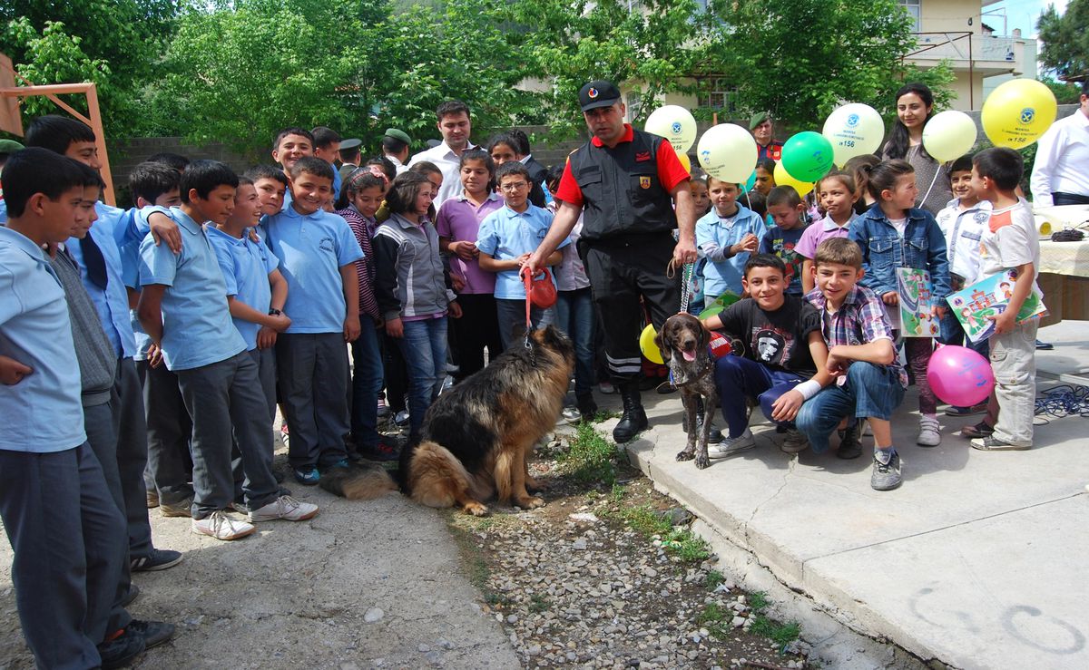 Kula'da Öğrencilere 'Jandarma' Tanıtıldı