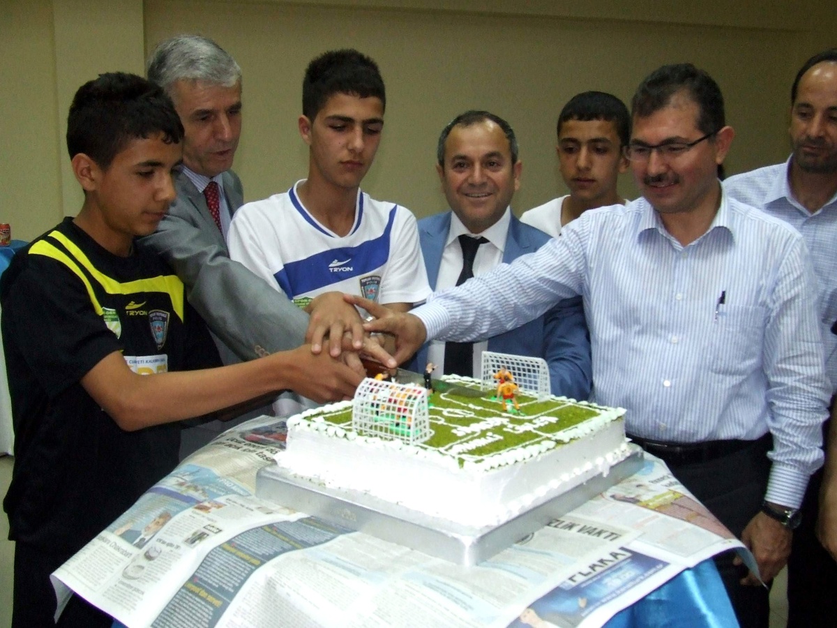 Mahalli Lig Malzeme Tanıtımı ve Kura Çekilişi Yapıldı
