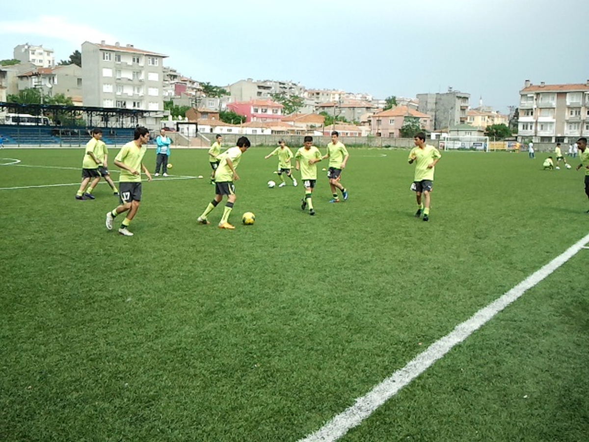 Manisa Belediyespor Yaz Okulu'na İlgi Büyük