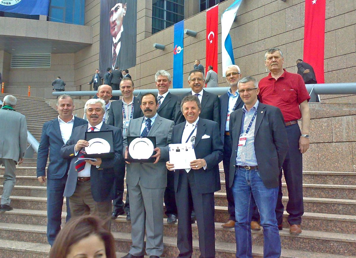Sadık Gülerer'e TOBB Hizmet Şeref Ödülü