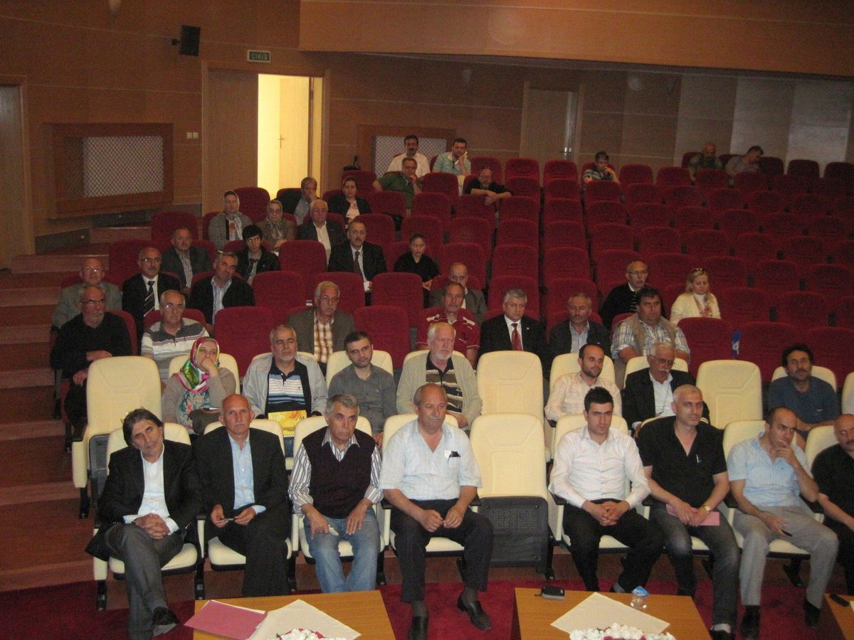 Sakarya'da Yapı Kooperatifleri Yöneticilerine Yönelik Bilgilendirme Toplantısı Düzenlendi