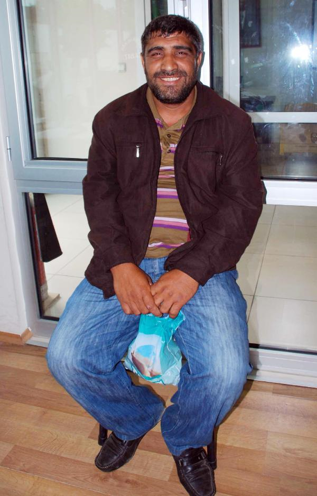 Zor Yürüyen Dilenci, Zabıtada Sapasağlam Oldu