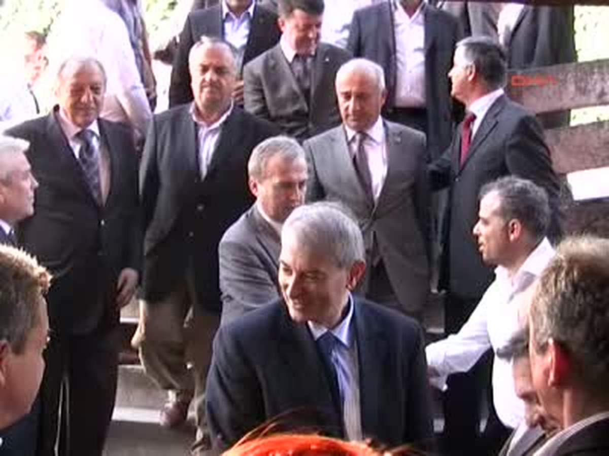 Ak Partili Denemeç.Süt Projesi Başarıyla Yürütülüyor Ak Partili Denemeç.