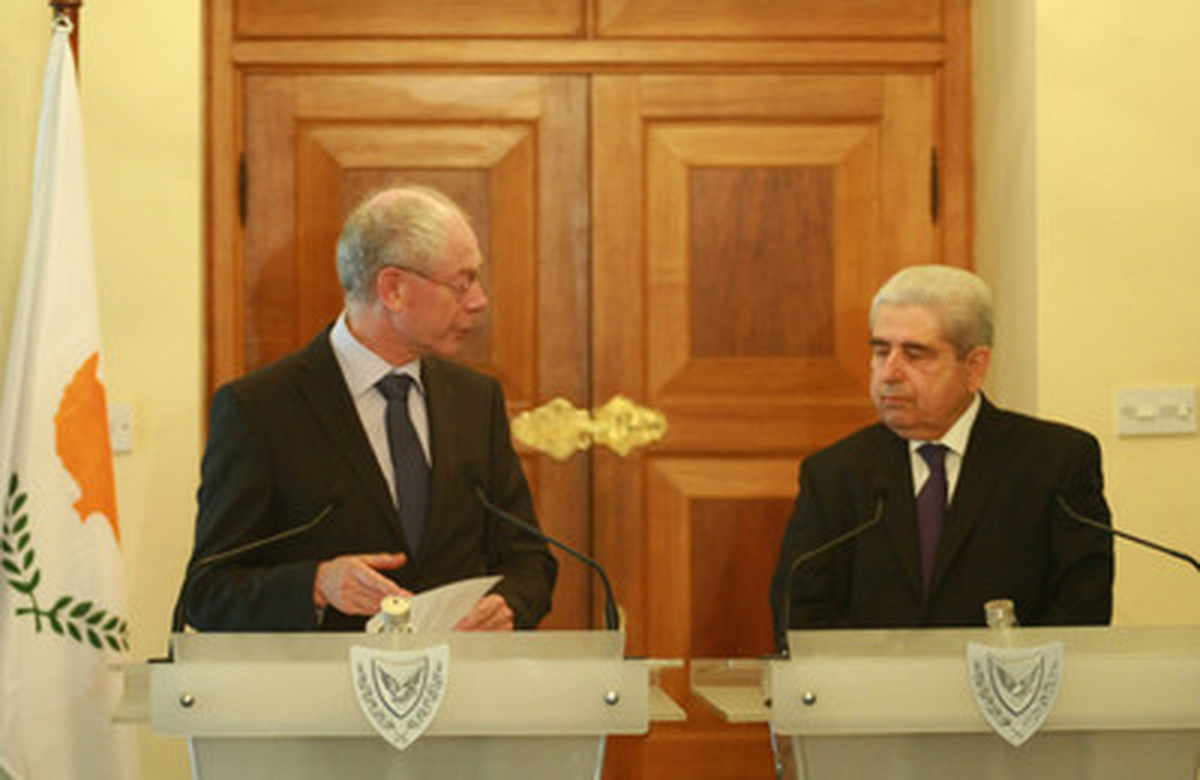 Avrupa Konseyi Başkanı Rompuy, Hristofyas ile Görüştü