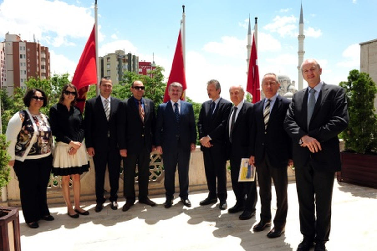 Belçika Büyükelçisi'nden Büyükşehir'e Ziyaret