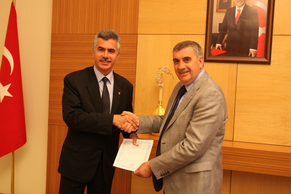 Büyükşehir Stadyum Yerini Devretti