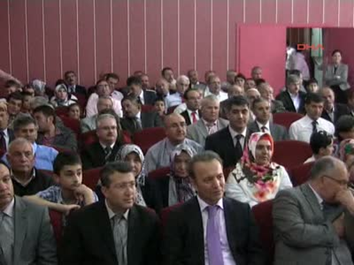 'El Ele Okuyoruz' Projesi Kapsamında Dereceye Giren Öğrenciler Ödüllendirildi