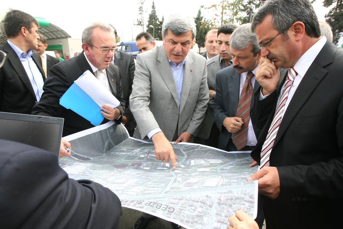 En Başarılı Büyükşehir Belediye Başkanı İbrahim Karaosmanoğlu