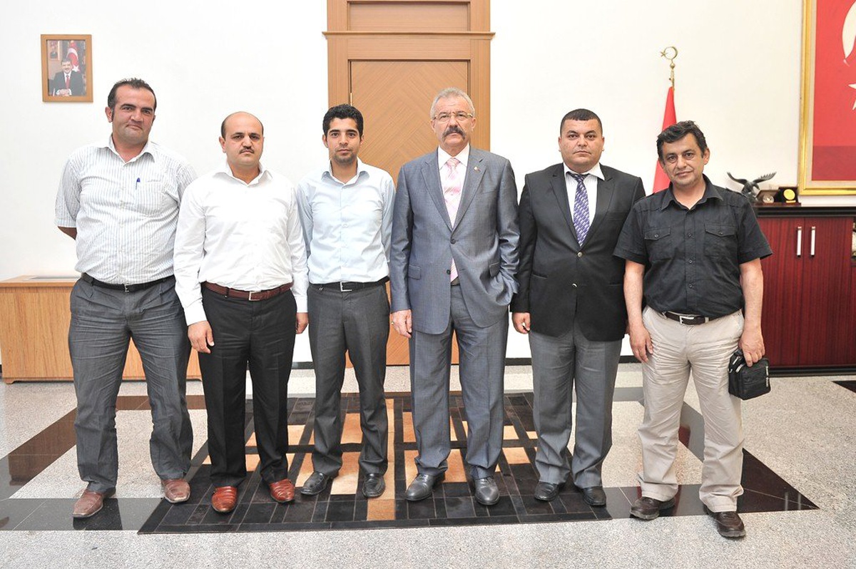 Erzinli İş Adamları Vali Cerrah'ı Ziyaret Etti