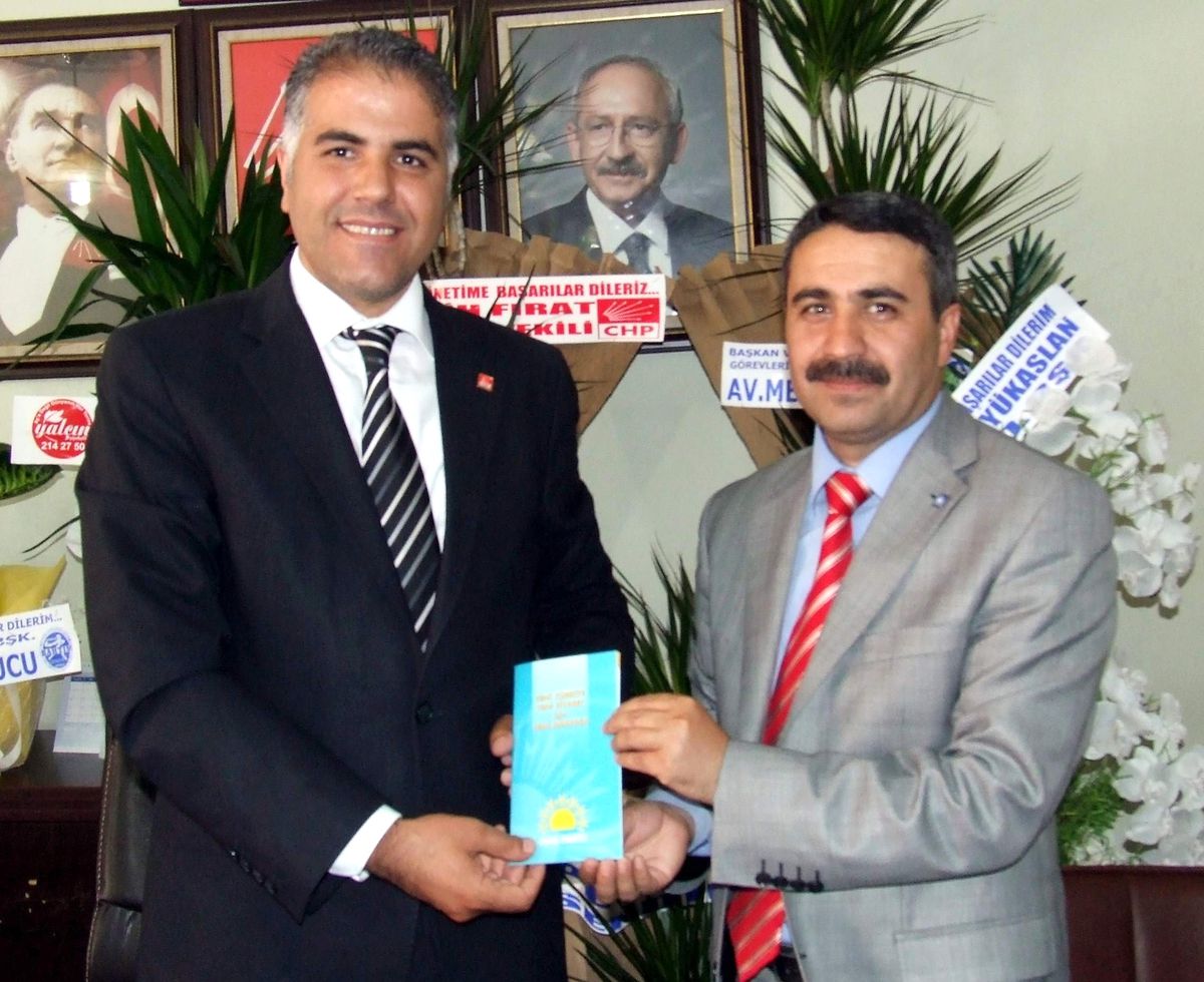 Has Parti'den CHP'ye 'Anayasa' Kitapçığı
