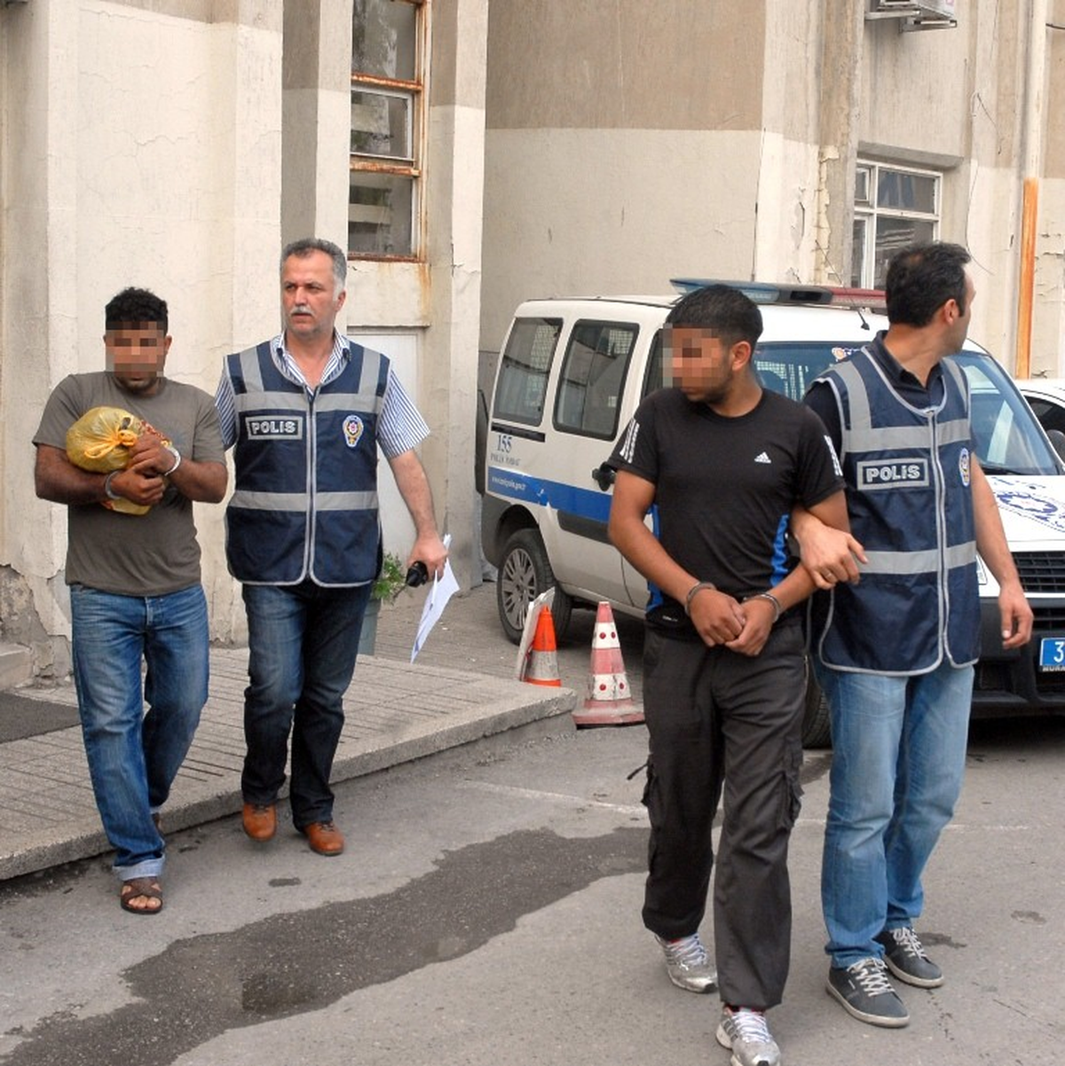 Hava Yastıklarını Çalan Tamirci Yakalandı