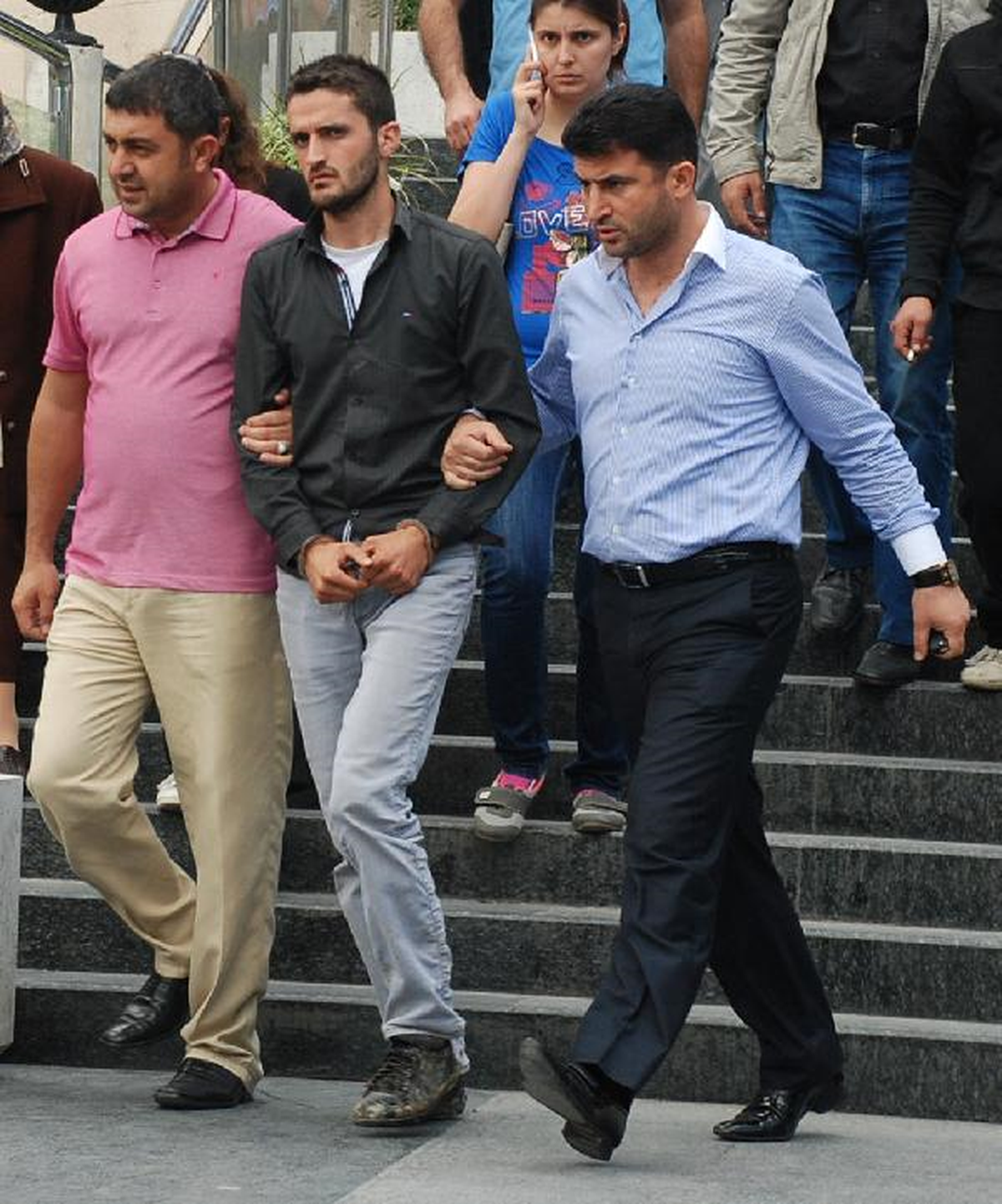 İşçiyi Bıçak Zoruyla Kaçıran Patron Kardeşi Tutuklandı (2)