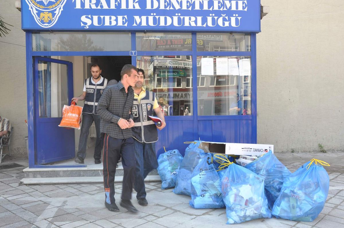 Kablo Hırsızları 5 Bin Evi İnternetsiz Bıraktı