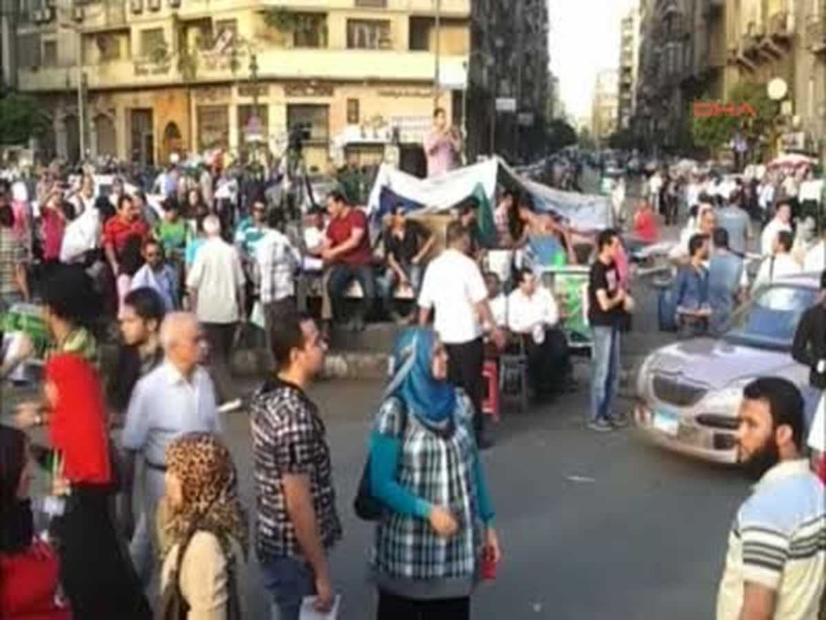 Mısır Cumhurbaşkanlığı Seçimleri Kördüğüm Oldu