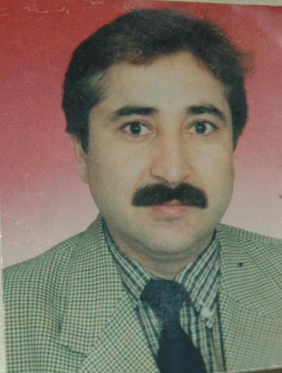 Nehir Kenarında Bulunan Cesedin Kimliği Belirlendi
