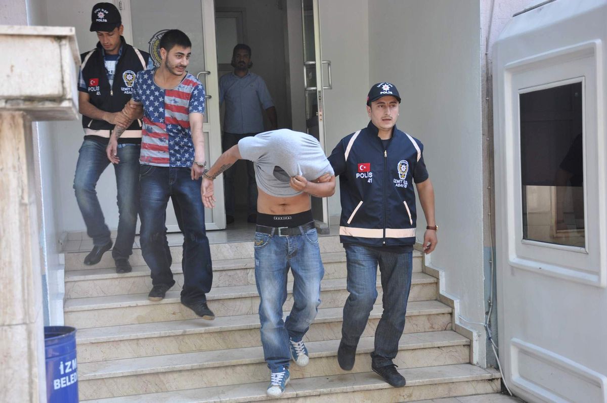 'Sigaram Yok' Deyince Gasp Edildiler