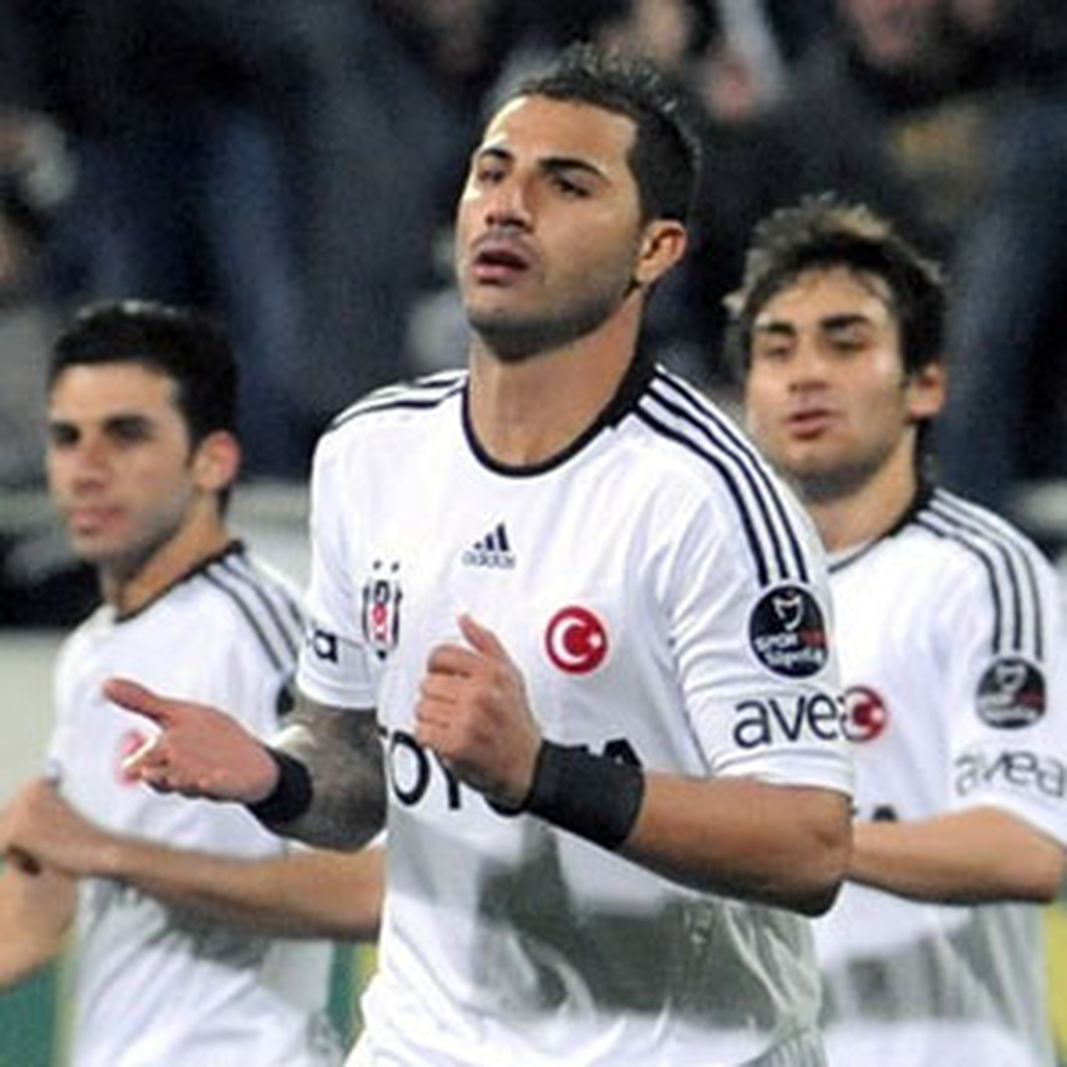 UEFA Beşiktaş'ı Avrupa Kupalarından 1 Yıl Men Etti