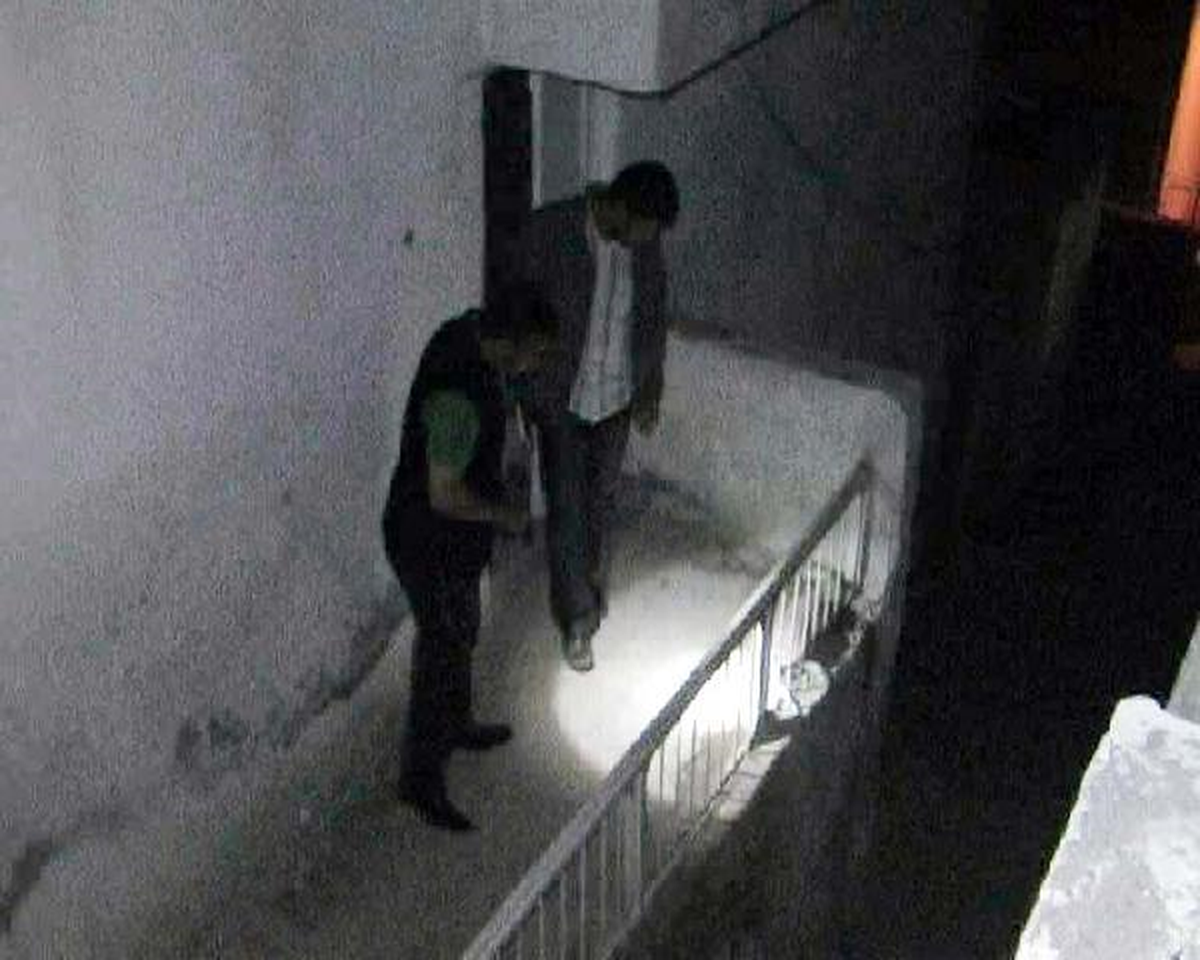 17 Yaşındaki Liseli Kendini Tavana Astı