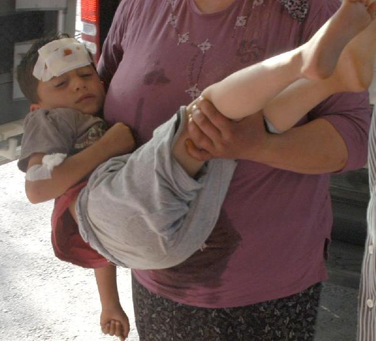 5 Yaşındaki Çocuk, Sokakta 4 Yaşındaki Arkadaşını Bıçakla Yaraladı