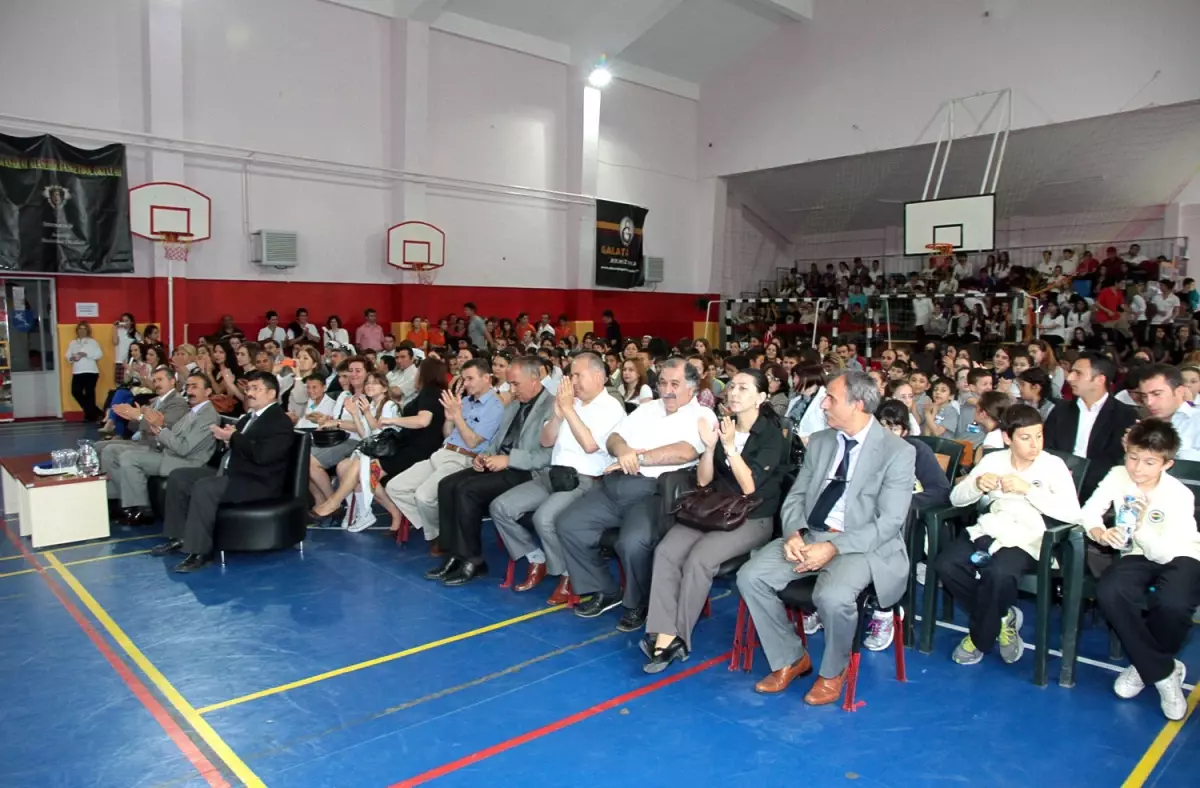 50 Okula Tekerlekli Sandalye