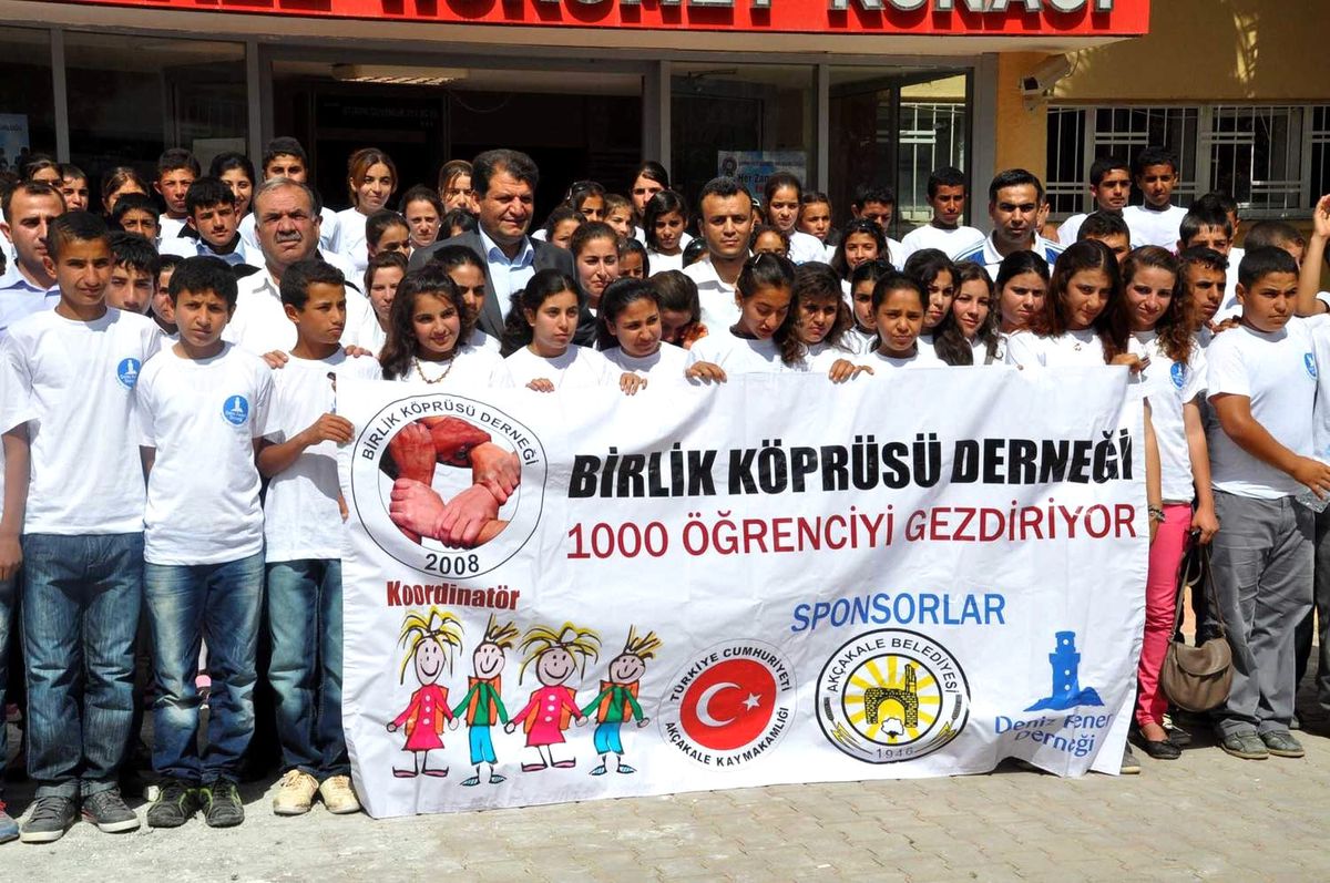 Akçakale Belediyesi, Öğrencilerle El Ele Oldu