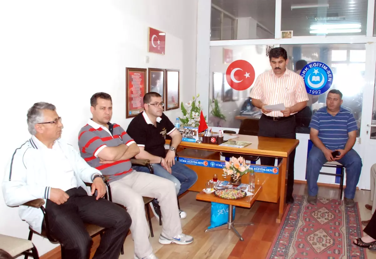 Akhisar Türk Eğitim-Sen\'den Zam Oranına Tepki