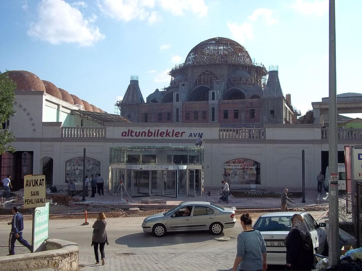 Altunbilekler Avışveriş Merkezi 2 Haziran'da Kapılarını Açıyor