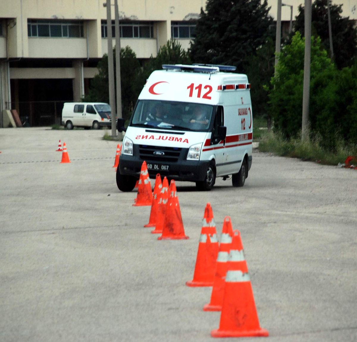Ambulans Sürüş Tekniği Eğitimi