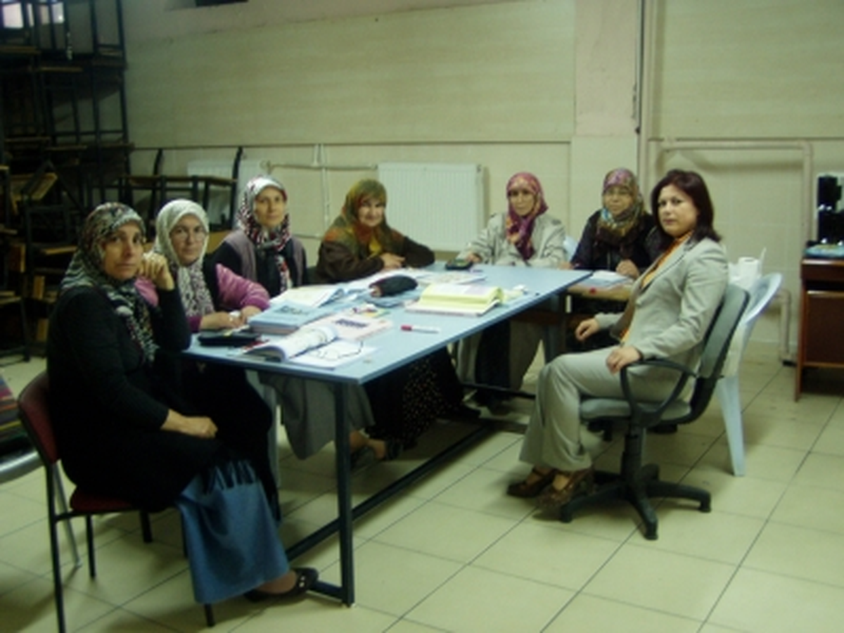 Ana-Kız Okuldayız
