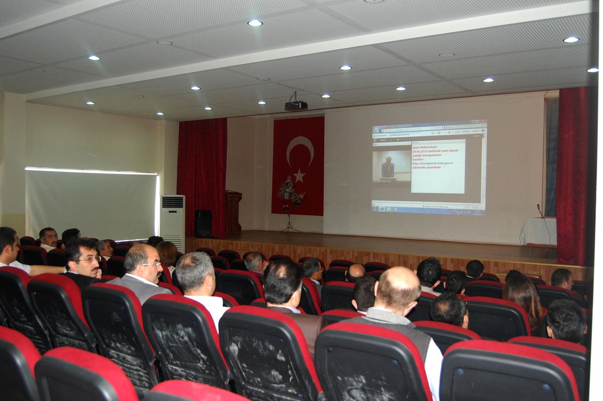 Anaokulu Öğrencilerinden Okul Öncesi Eğitim Şenliği
