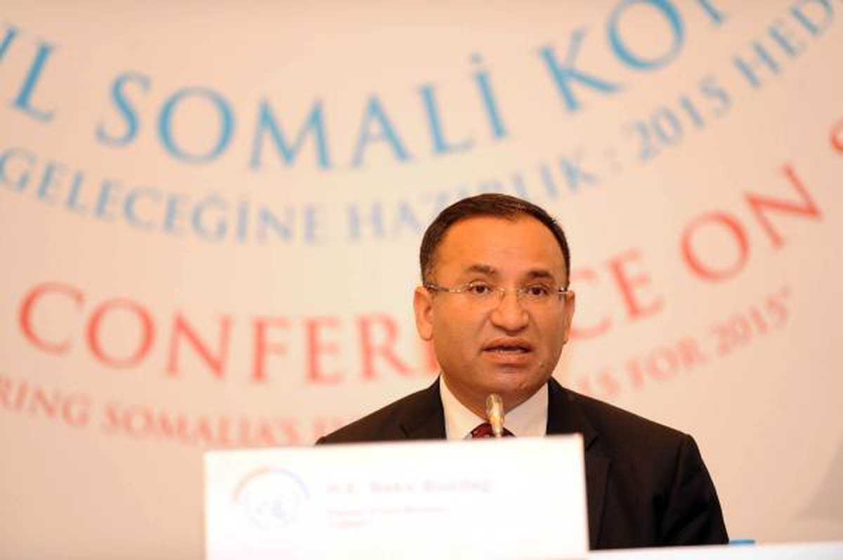 Bozdağ\'dan Kürtaj ve Grev Açıklaması