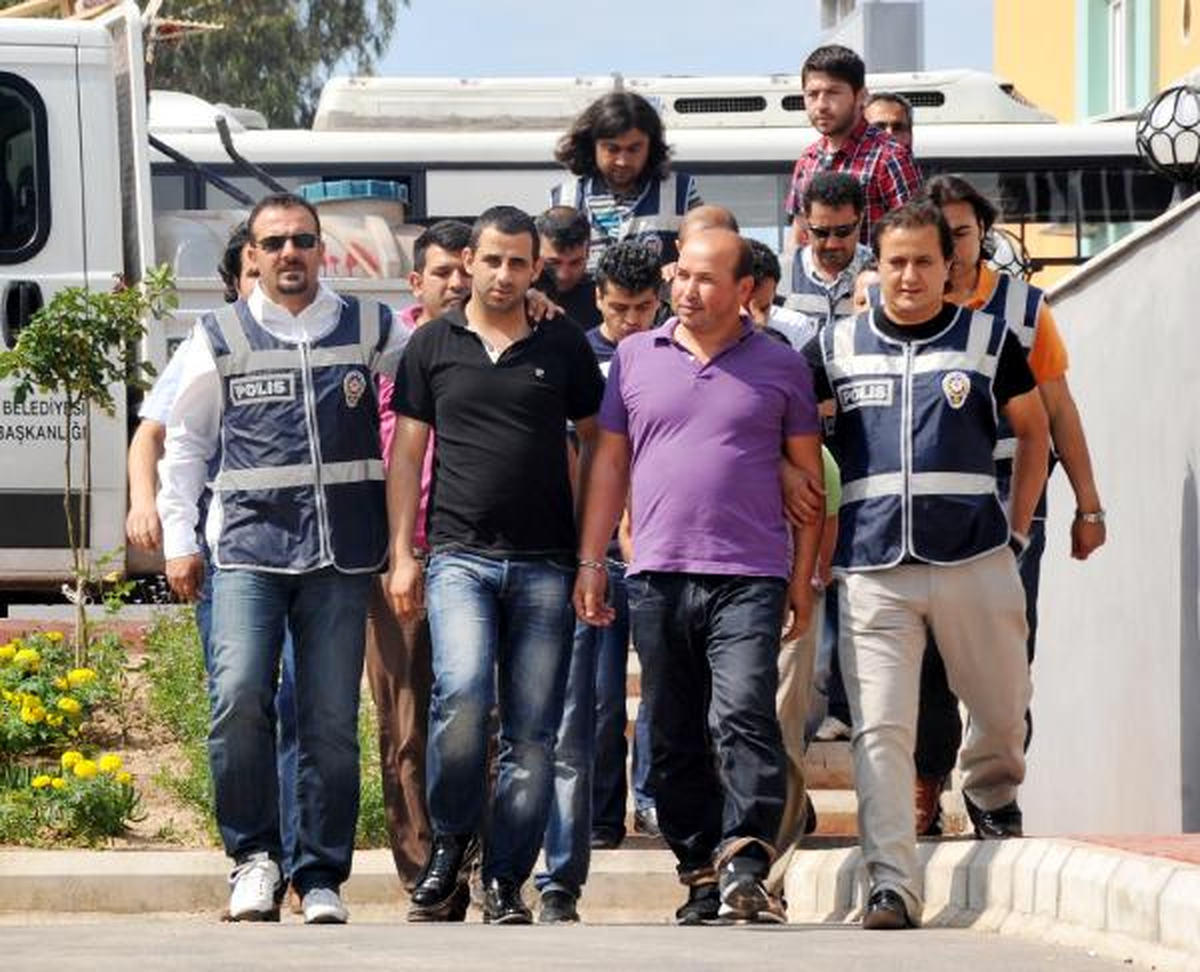 Çete Lideri, Sevgilisinin Evinde Yakalanmış