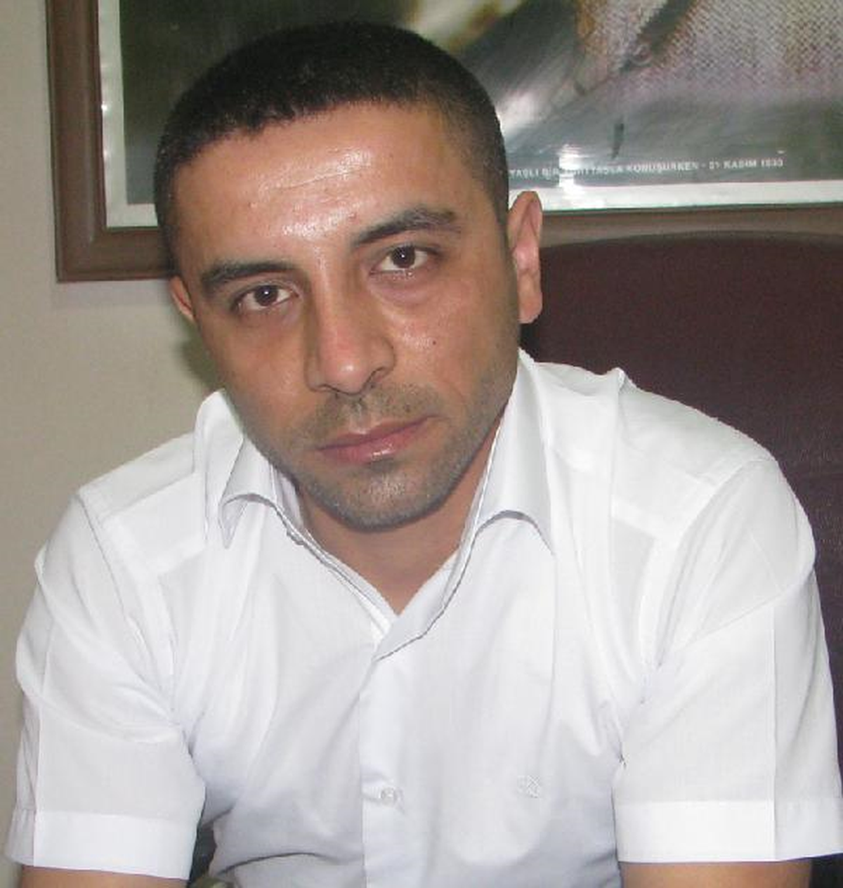 Dayak Yiyen İmam Tayin İstedi