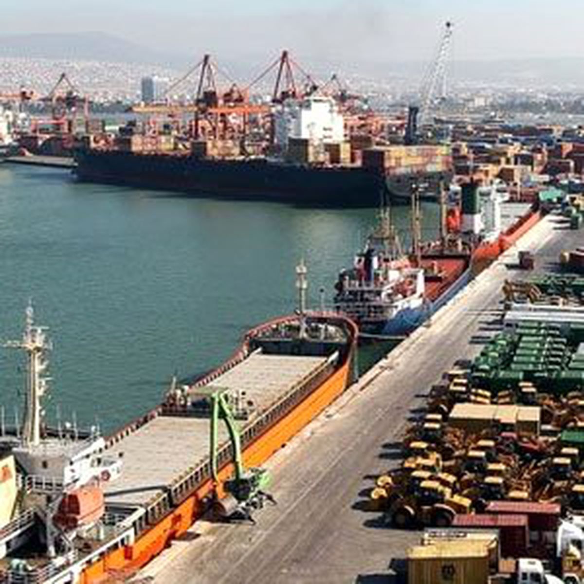Dış Ticaret Açığı Kapanıyor