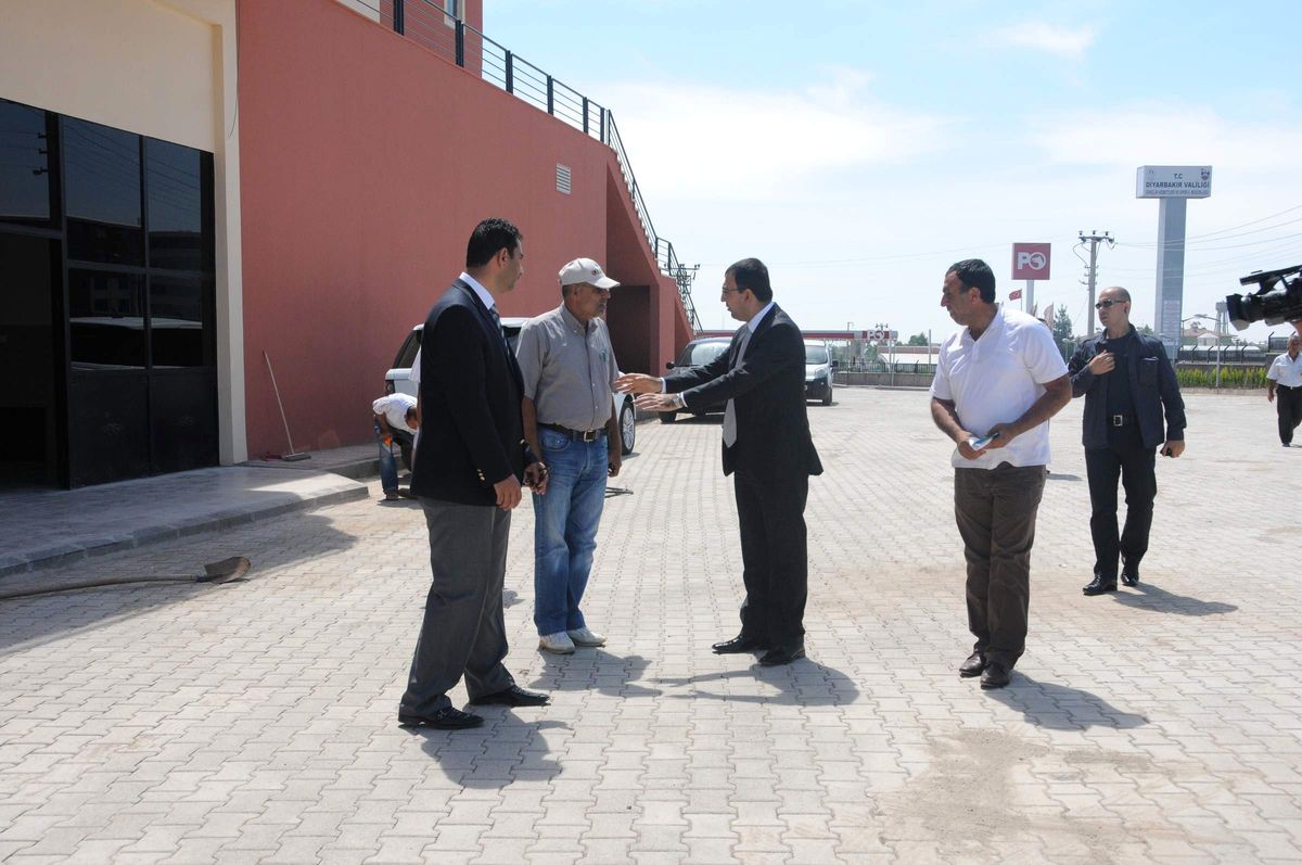 Diyarbakır'da Başbakan Erdoğan Hazırlıkları