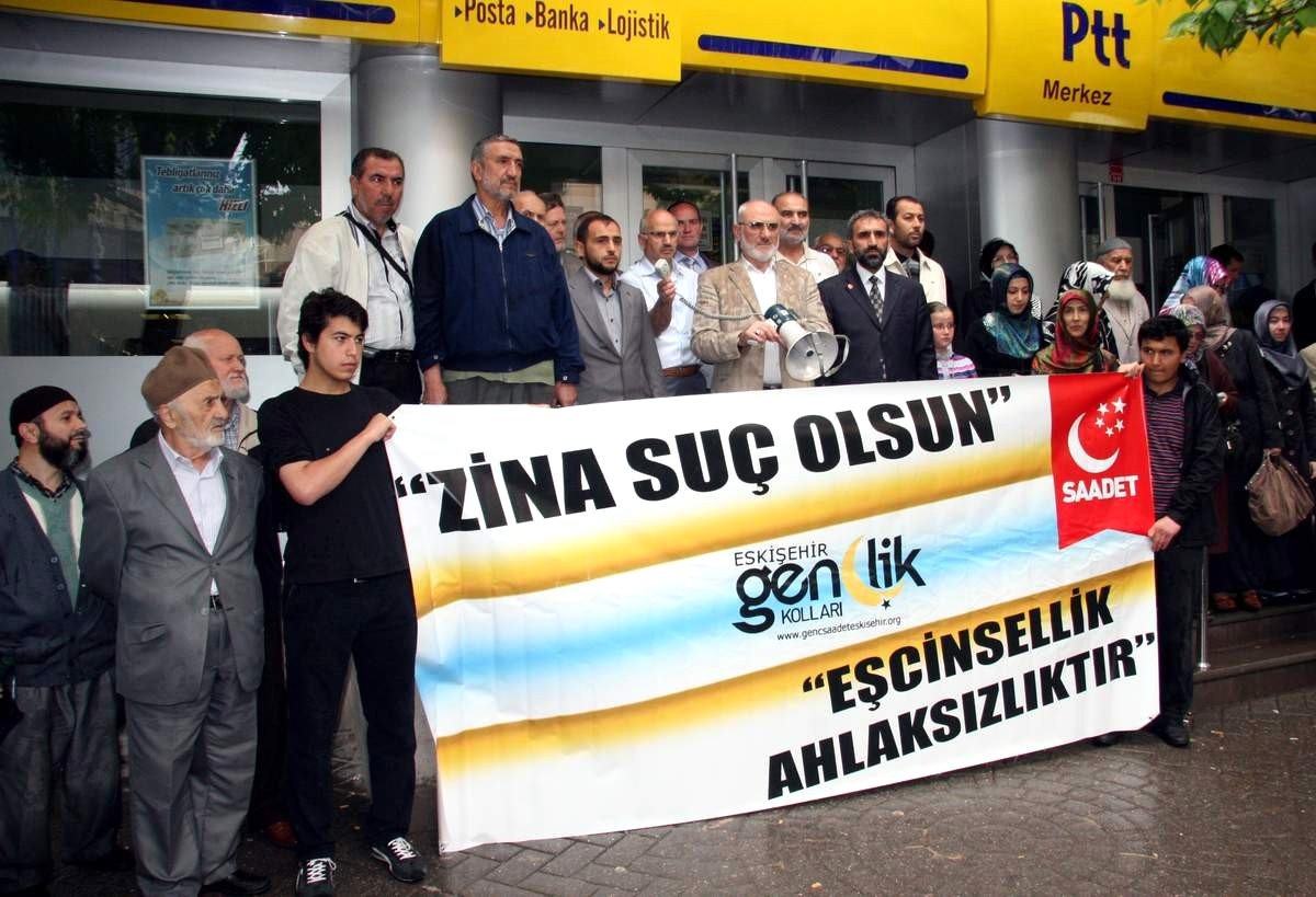 Eskişehir Sp Gençlik Kolları Topladıkları 20 Bin İmzayı TBMM Başkanlığına Gönderdi