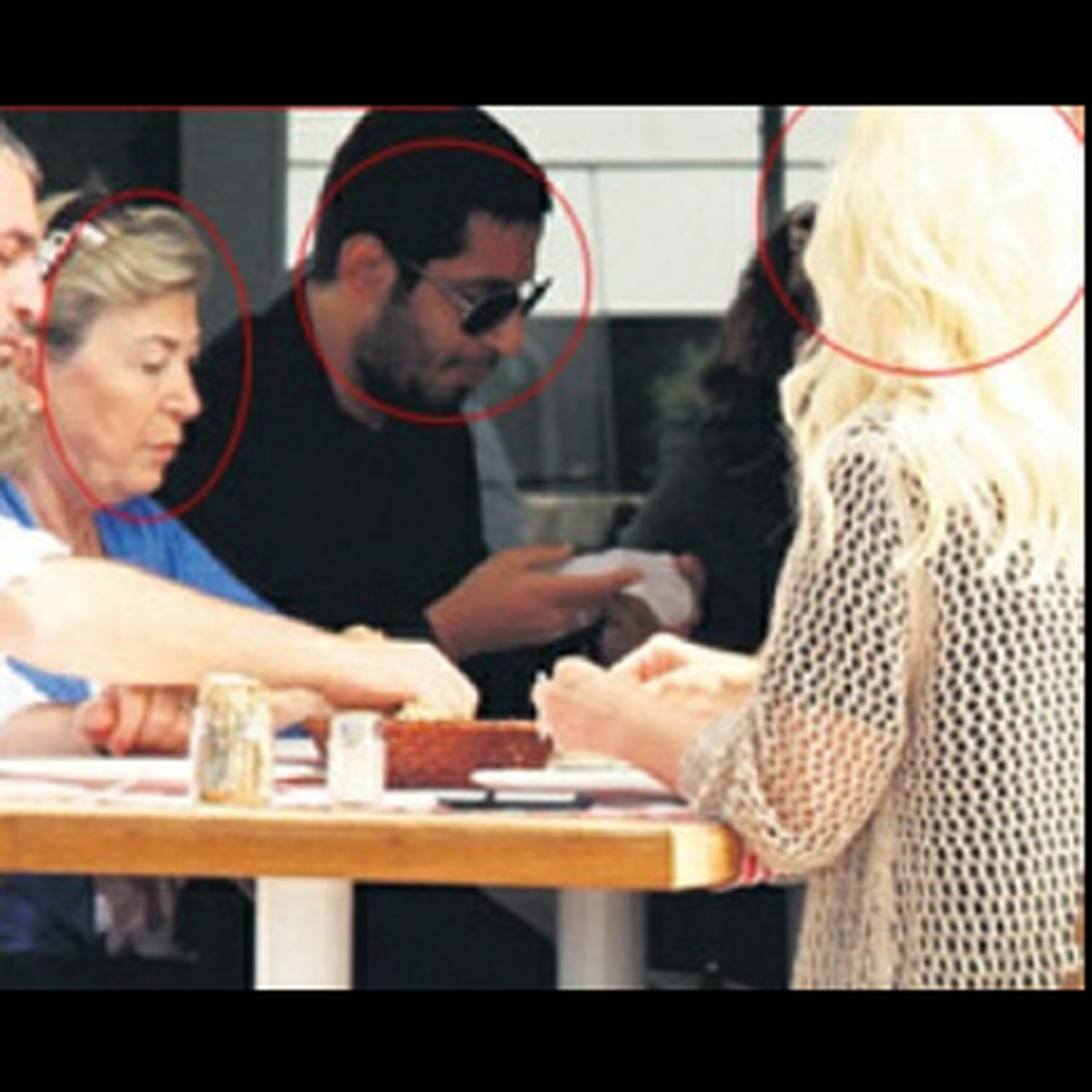 Genç Sevgili Aileye Girdi