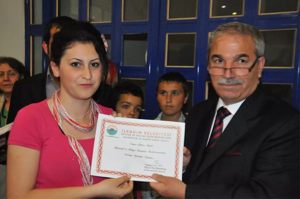 İlkadım'da Geleneksel El Sanatları Sergisi