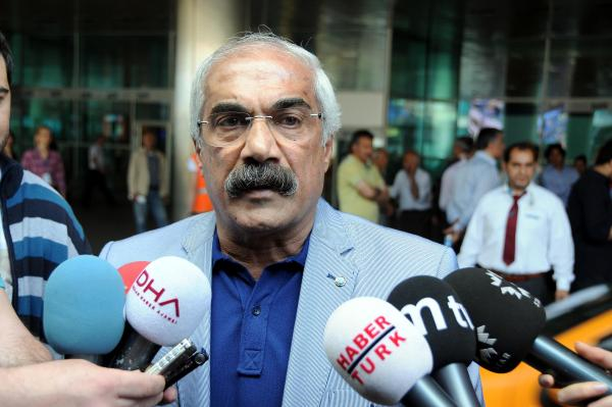 İşten Atılan Kabin Memurlarına CHP ve İp'den Destek