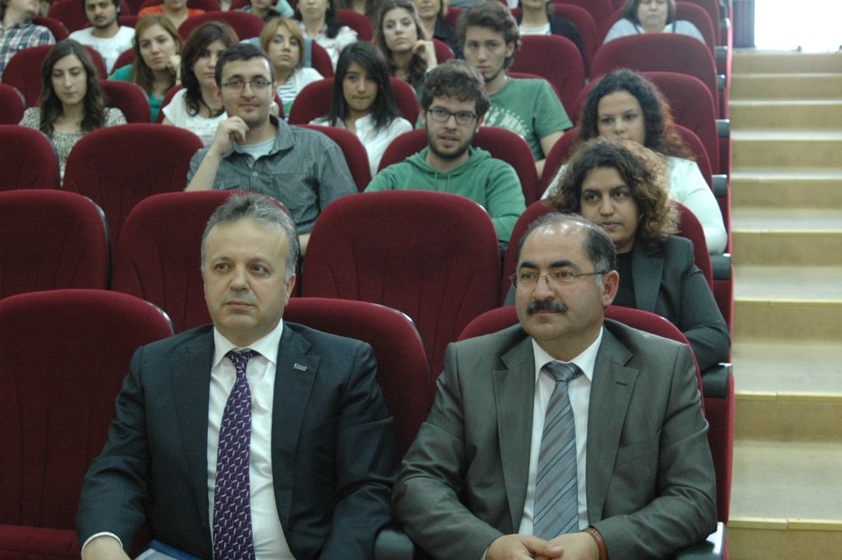 İthib Başkanı İsmail Gülle'den Nkü Öğrencilerine Seminer