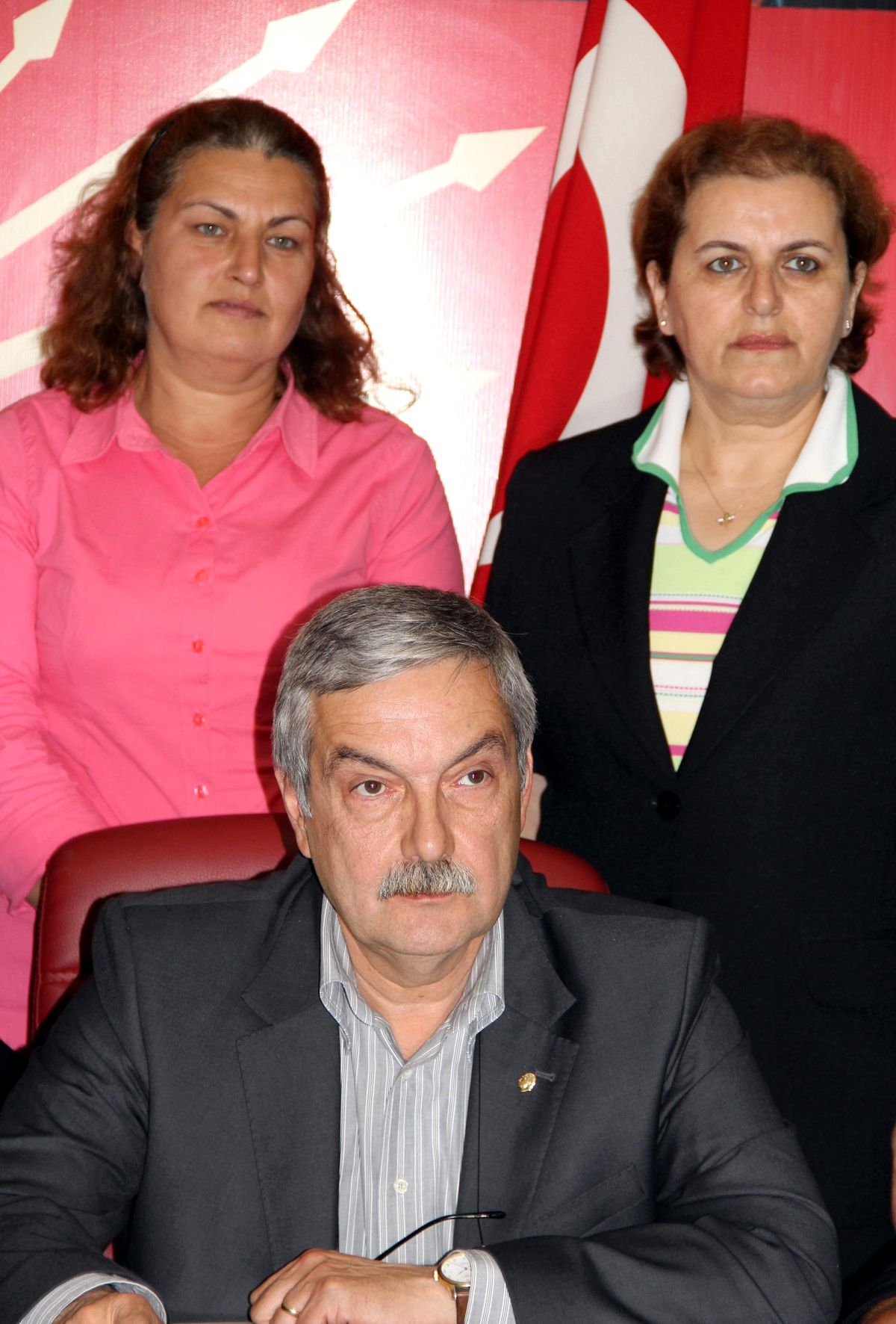 Karakaş, CHP İl Başkanlığına Yeniden Aday Oldu