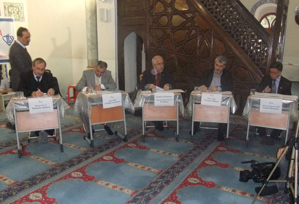 Kütahya'da 'Ezanı Güzel Okuma Yarışması'