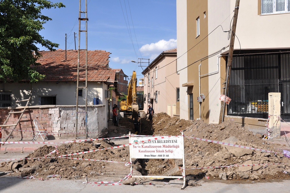 Malatya'da Kanalizasyon Şebeke Hattı Çalışmaları