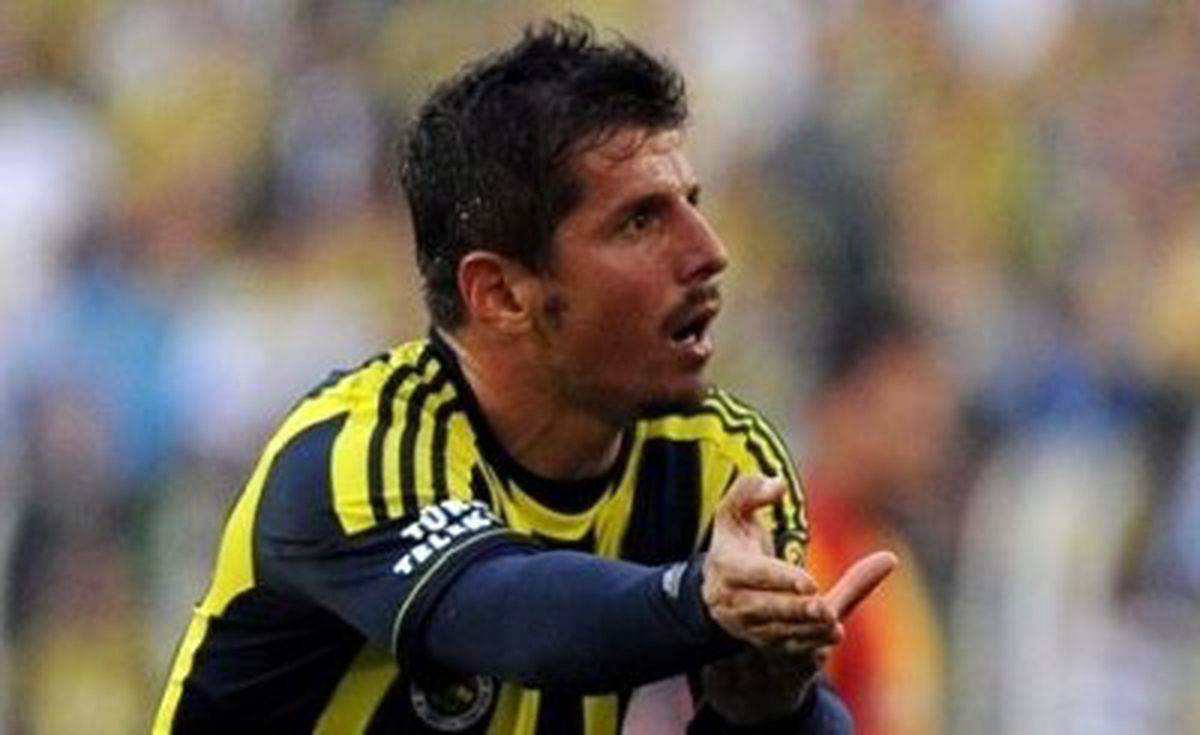 Milli Futbolcu Emre Belözoğlu, İspanya'nın Atletico Madrid Takımıyla 2 Yıllık Sözleşme İmzaladı.