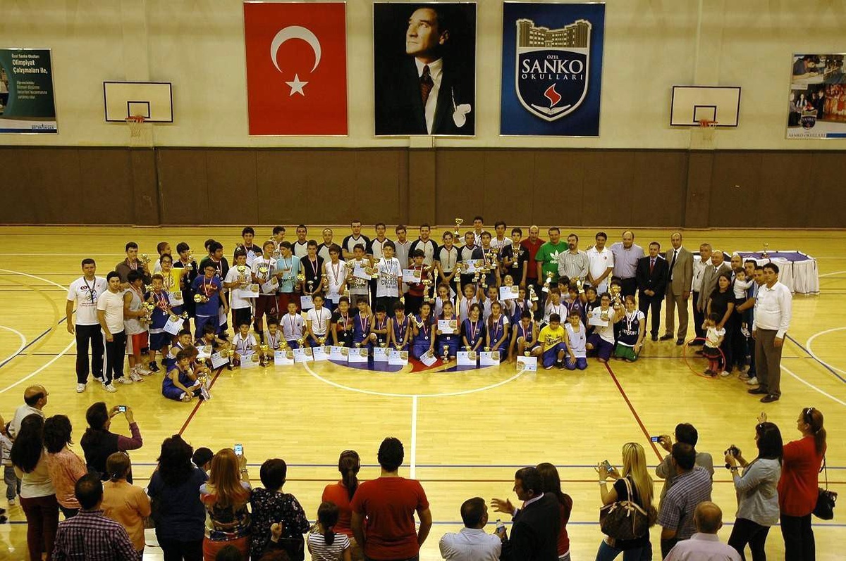 Özel Sanko Okulları Streetball Turnuvası Ödülleri Verildi