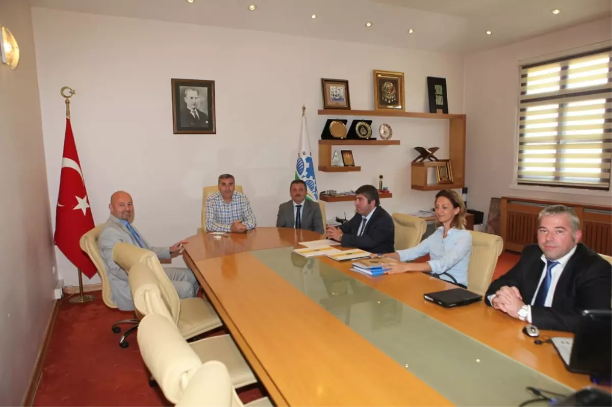 Sakaryaspor'dan Büyükşehir'e Ziyaret