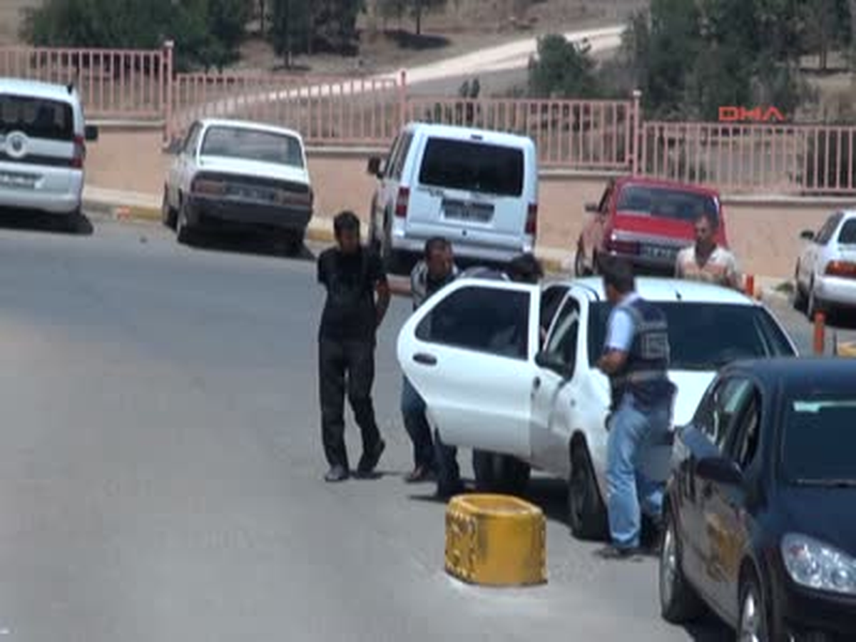 Şanlıurfa'da Hırsızlık Şüphelisi 3 Kişi Yakalandı