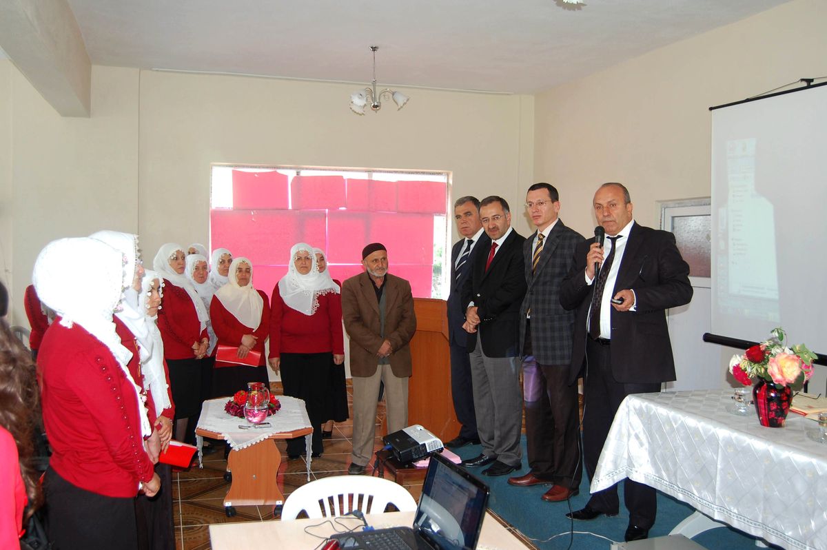 Taşköprü'de Bayan Kuran Kursu'nda Yıl Sonu Programı