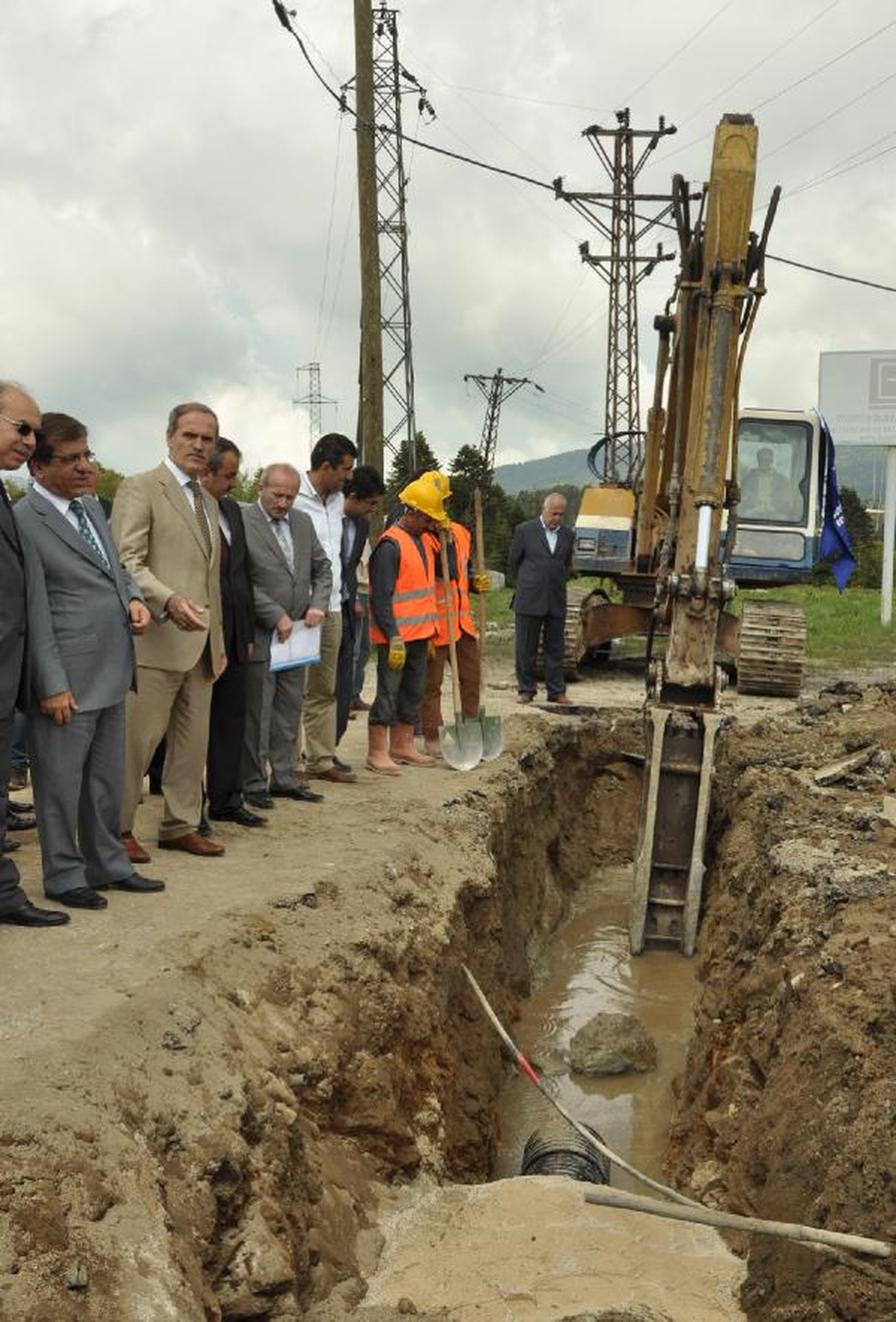 Uludağ\'a İlk Kazma Vuruldu